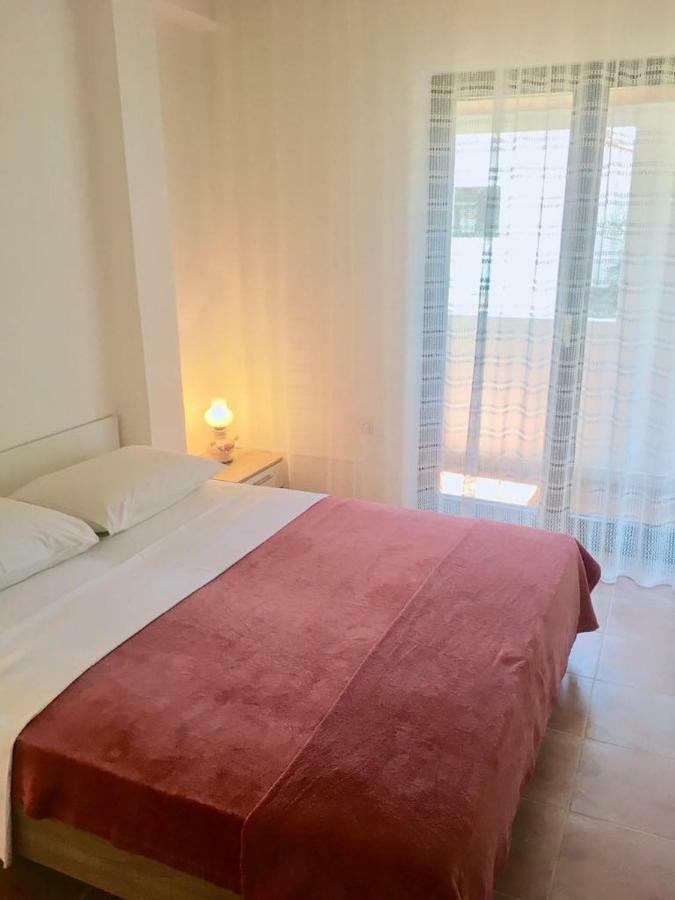 רוביני Martin Apartments מראה חיצוני תמונה